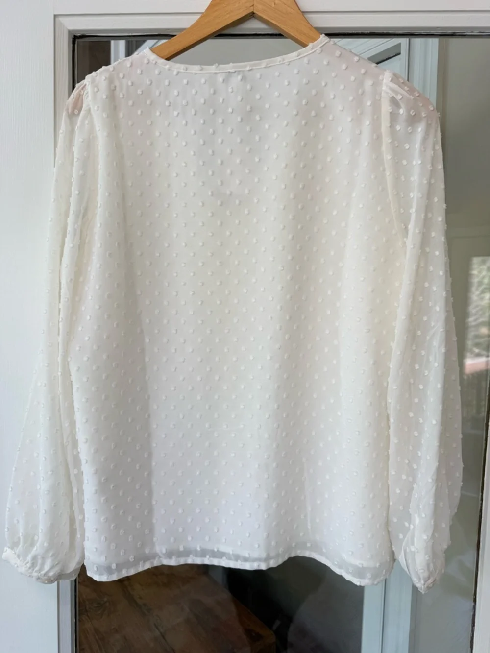 J. Crew NWT Ivory Swiss Dot V-Neck Long Sleeve Blouse. Flowy and Feminine.